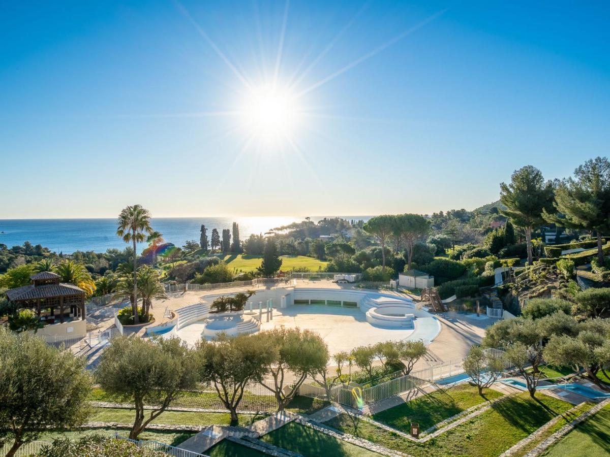 Apartment Village Cap Esterel - L'Esquinade-20 By Interhome Saint-Raphael  Exterior photo