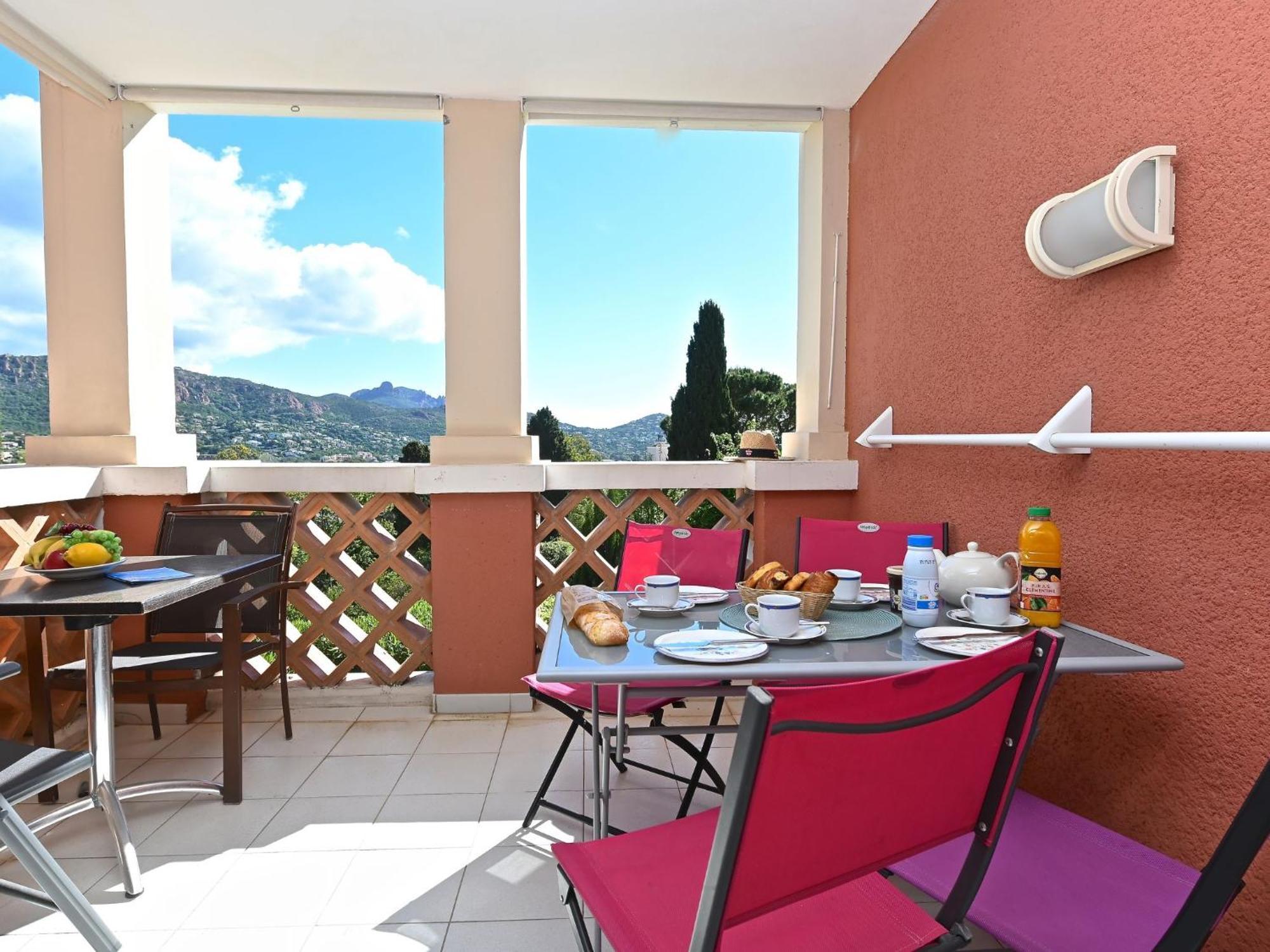 Apartment Village Cap Esterel - L'Esquinade-20 By Interhome Saint-Raphael  Exterior photo