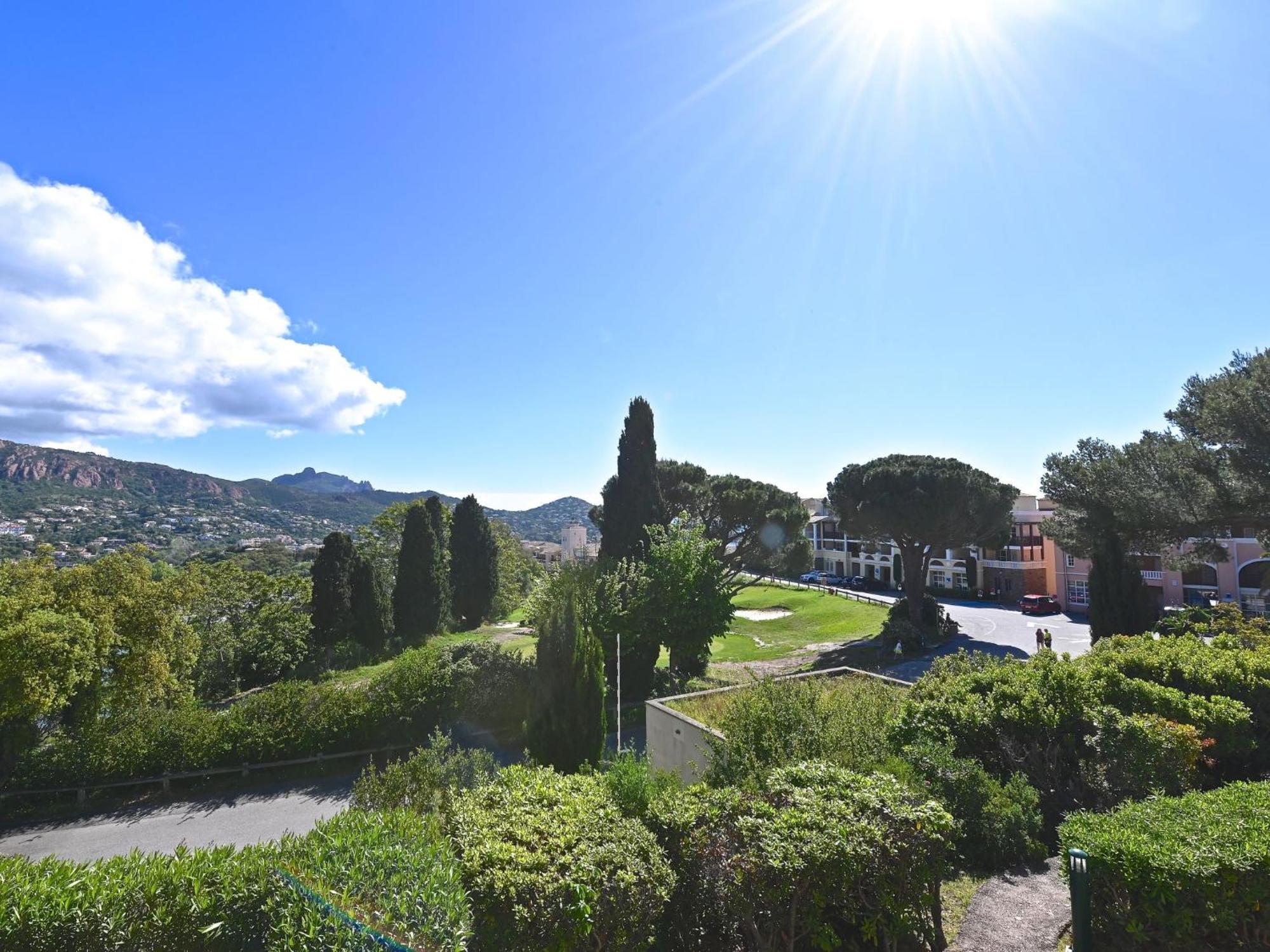 Apartment Village Cap Esterel - L'Esquinade-20 By Interhome Saint-Raphael  Exterior photo