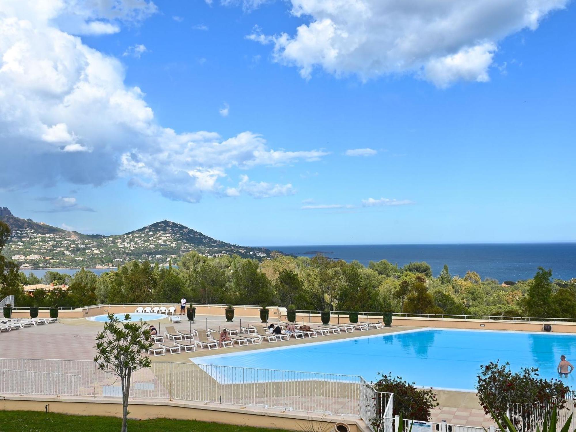 Apartment Village Cap Esterel - L'Esquinade-20 By Interhome Saint-Raphael  Exterior photo