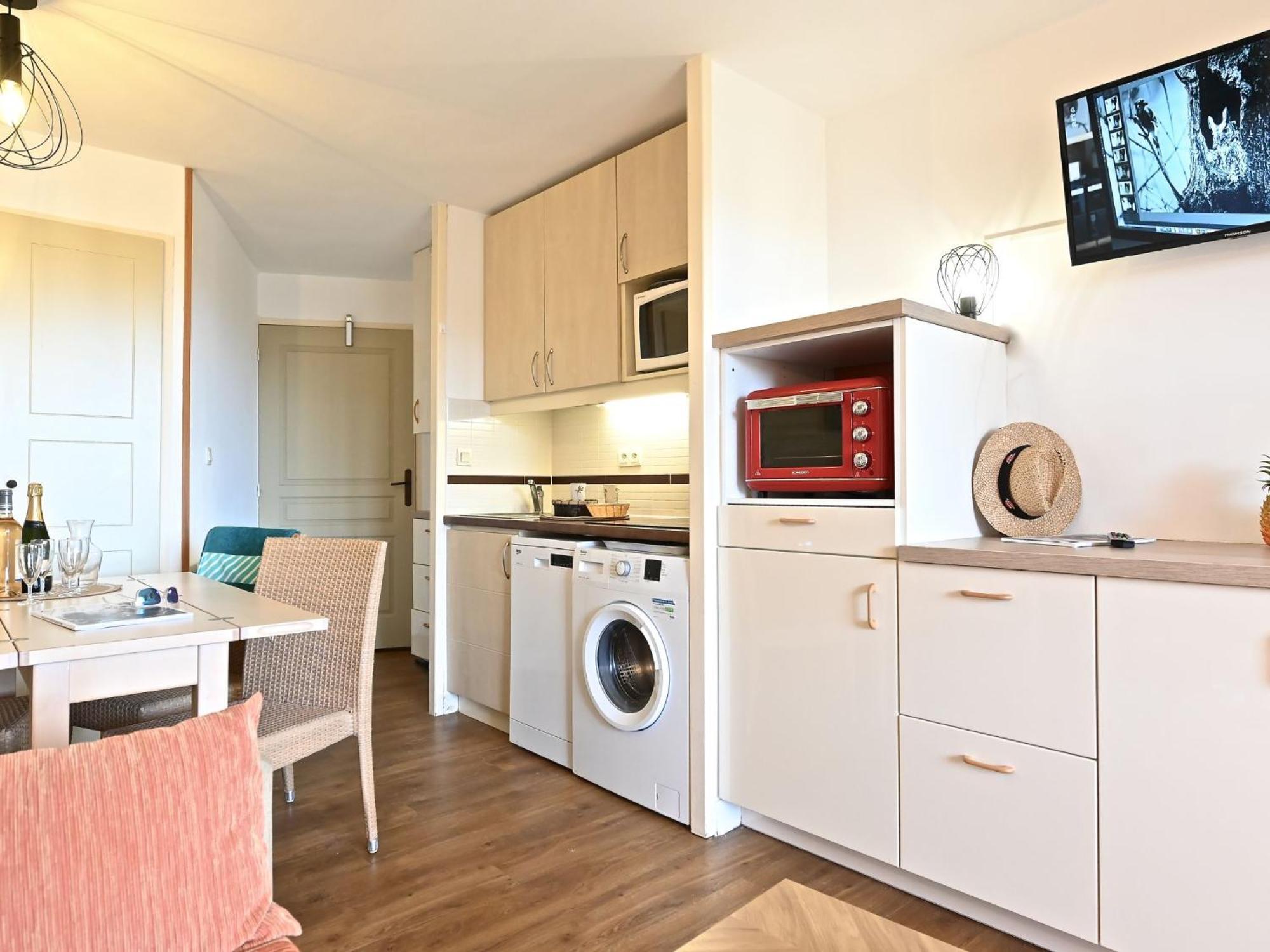 Apartment Village Cap Esterel - L'Esquinade-20 By Interhome Saint-Raphael  Exterior photo